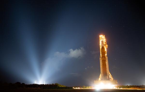 موشک آرتمیس 1 برای پرتاب در 23 آبان آماده است